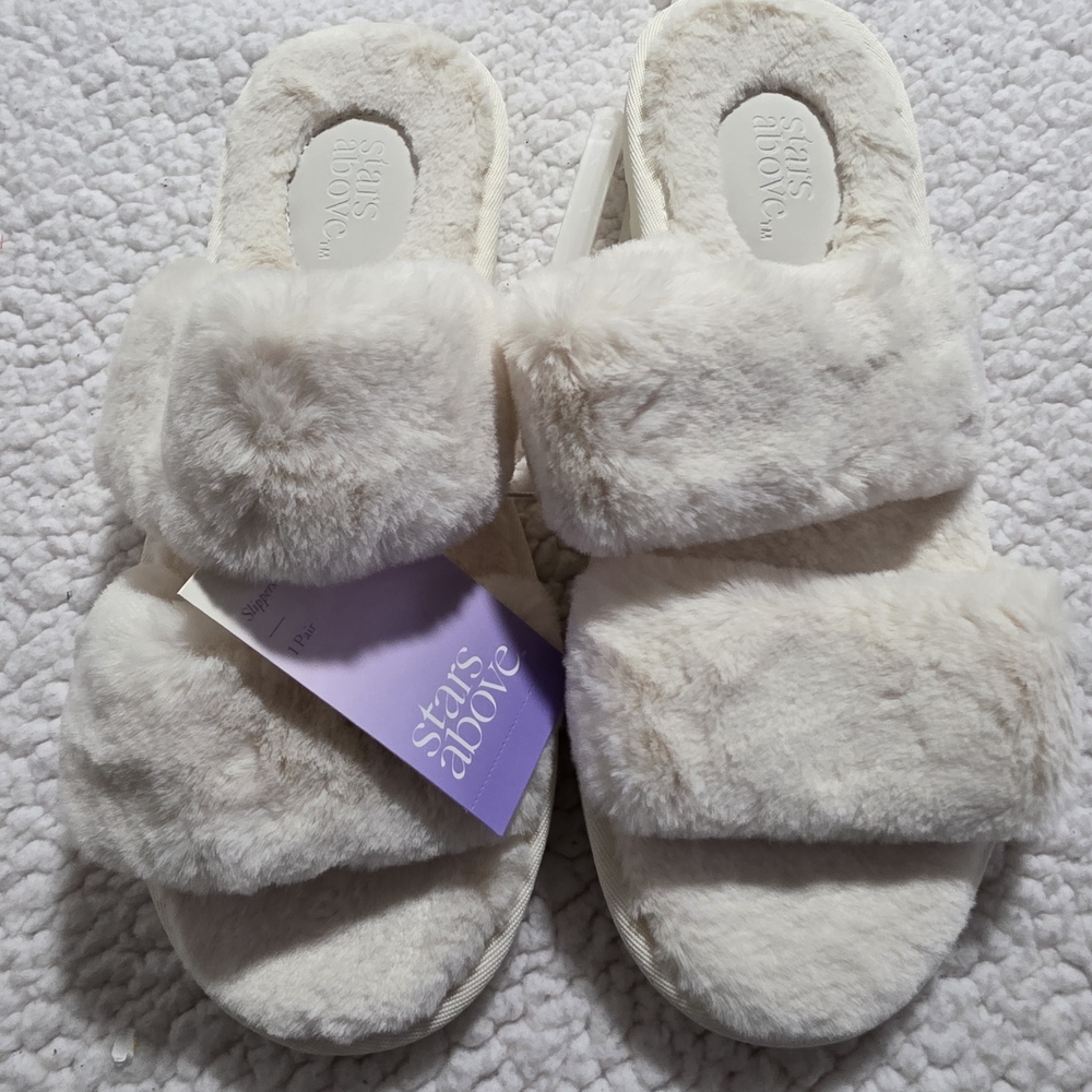 2 for $25 Stars Above Women's White Fuzzy Slippers